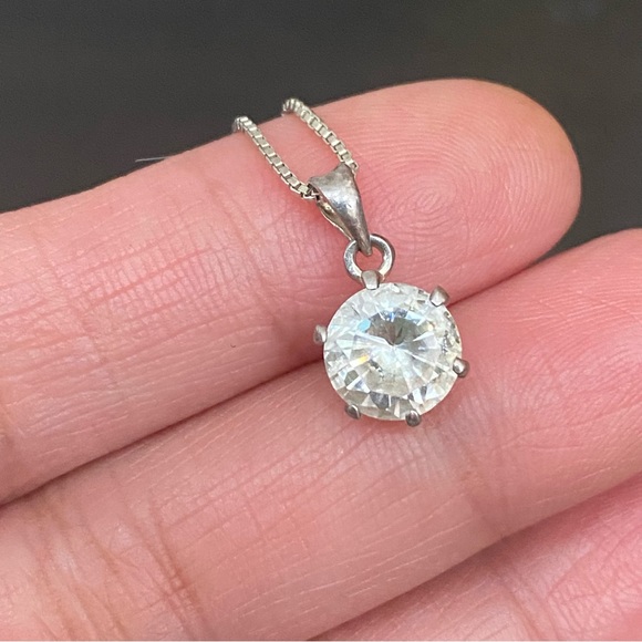 Sterling Silver 925 Necklace & Stud Earrings Set - Picture 7 of 12